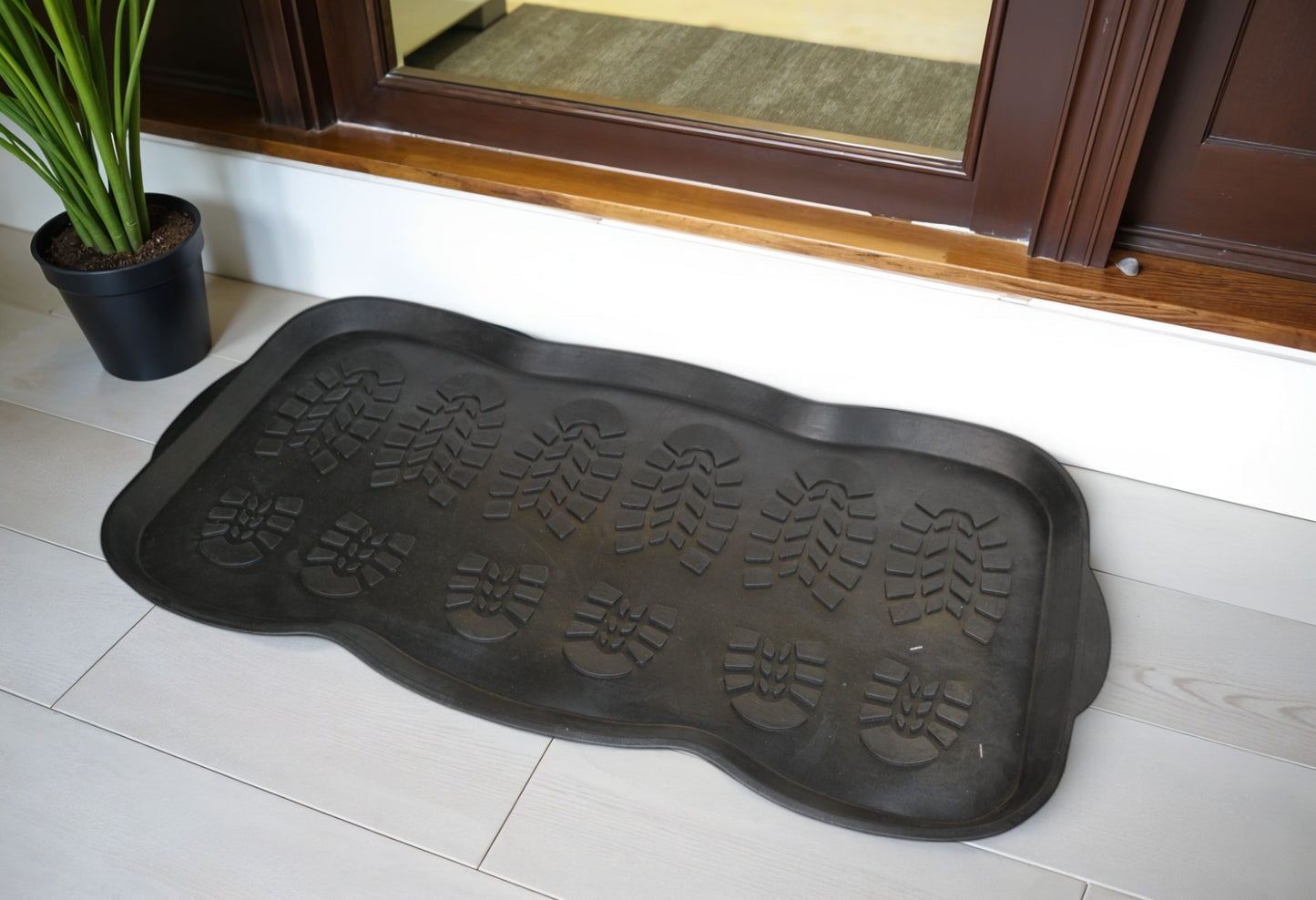 16" X 32" Black Rubber Outdoor Boot Tray-7