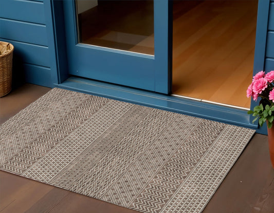 3' X 5' Brown And Ivory Chevron Washable Indoor Outdoor Area Rug-0