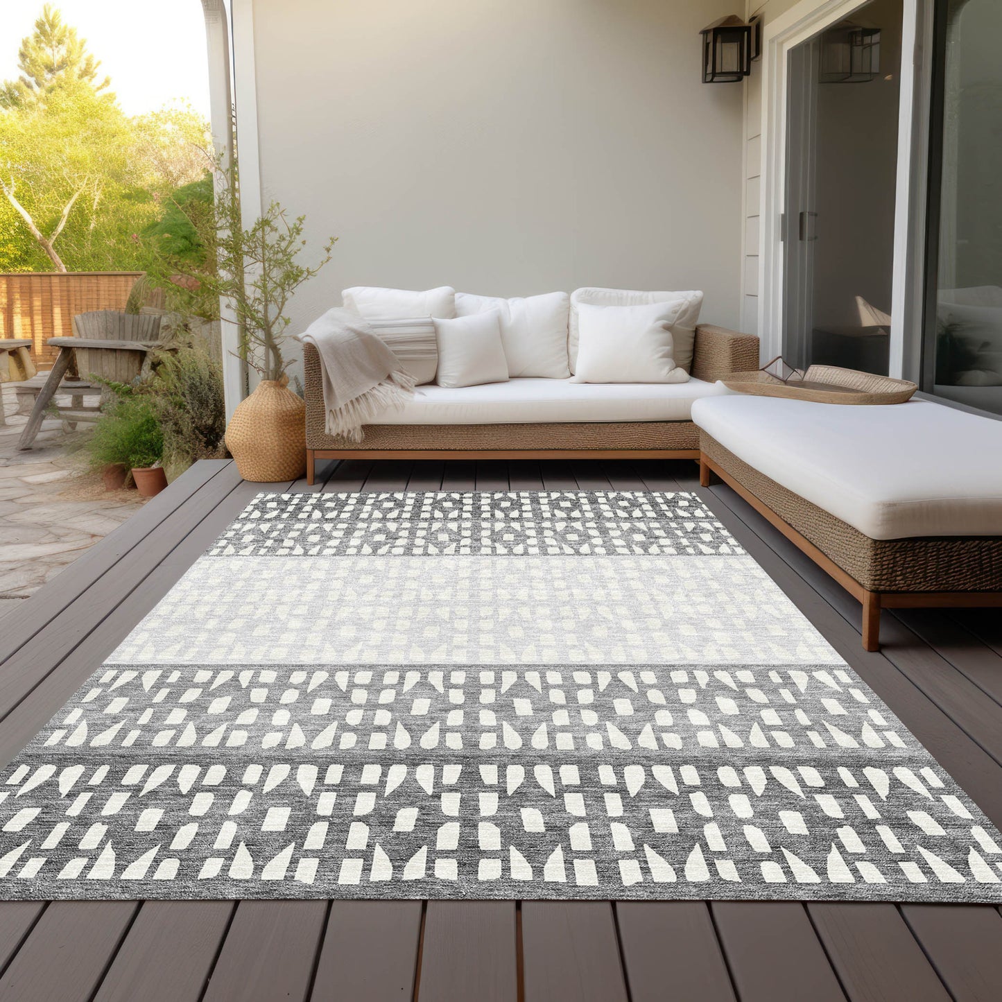 5' X 8' Gray Silver And Charcoal Geometric Washable Indoor Outdoor Area Rug-7